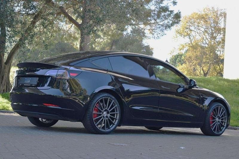 Usado Tesla Model 3 Long Range AWD 350 kW (476 HP) 2019 Preto Sedan