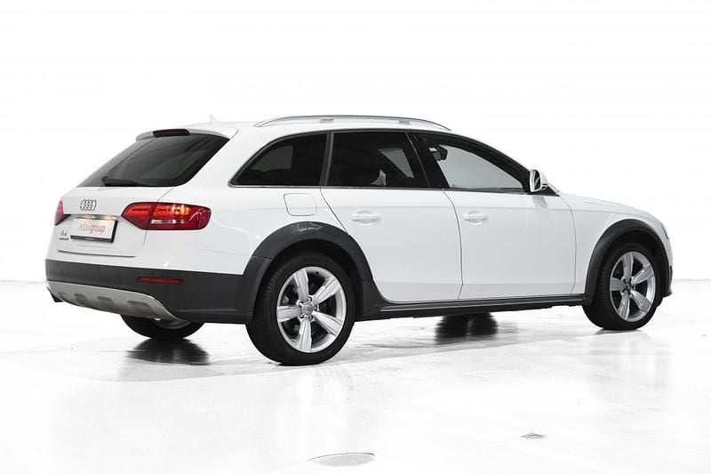 Usado Audi A4 143 HP (105 kW) 2010 Branco Carrinha