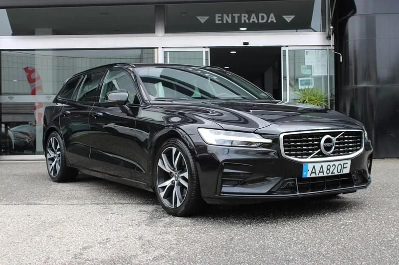 Preto Usado 2020 Volvo V60 R-Design Carrinha | € 26.900 (Bom preço) - Imagem 1/4