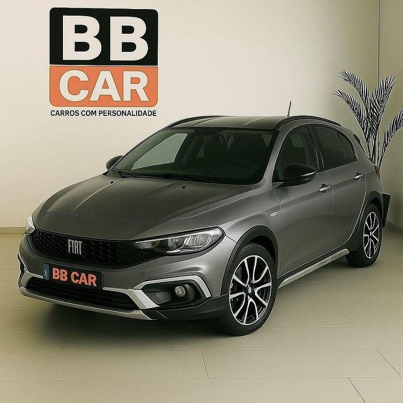Cinza Usado 2021 Fiat Tipo Cross SUV | € 14.400 - Imagem 1/4