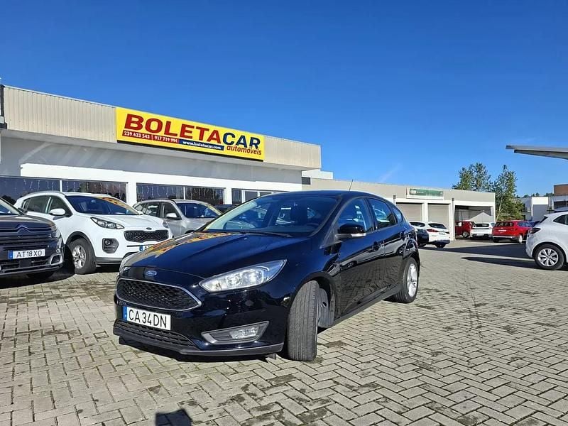Usado Ford Focus 125 HP (91 kW) 2018 Preto Citadino
