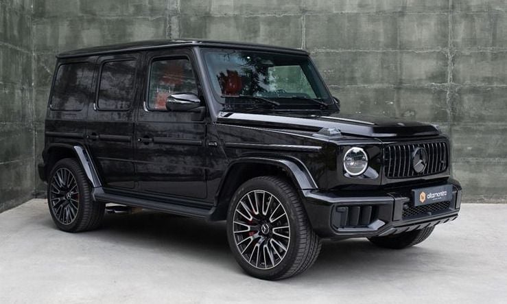 Preto Usado 2024 Mercedes G63 AMG AMG SUV | € 280.900 - Imagem 1/4
