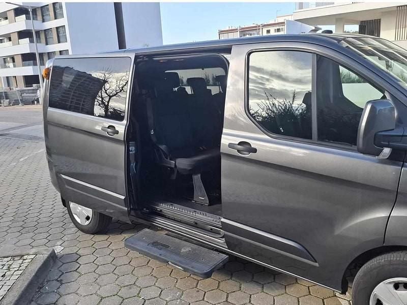 Usado Ford Transit Custom 131 HP (96 kW) 2020 Cinzento Carrinha