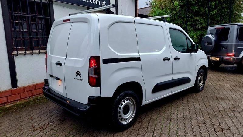 Usado Citroën Berlingo 100 HP (73 kW) 2021 Branco Monovolume
