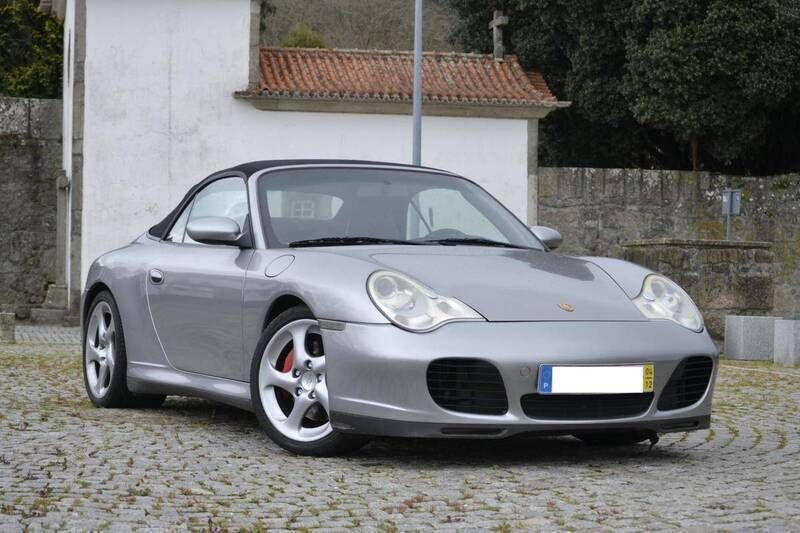 Usado Porsche 911 320 HP (235 kW) 2004 Cinzento
