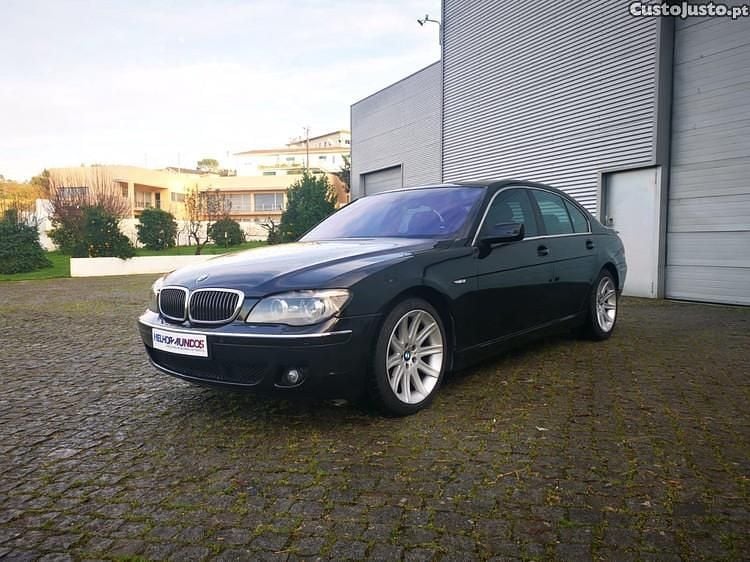 Usado BMW 730 231 HP (169 kW) 2006 Preto Sedan