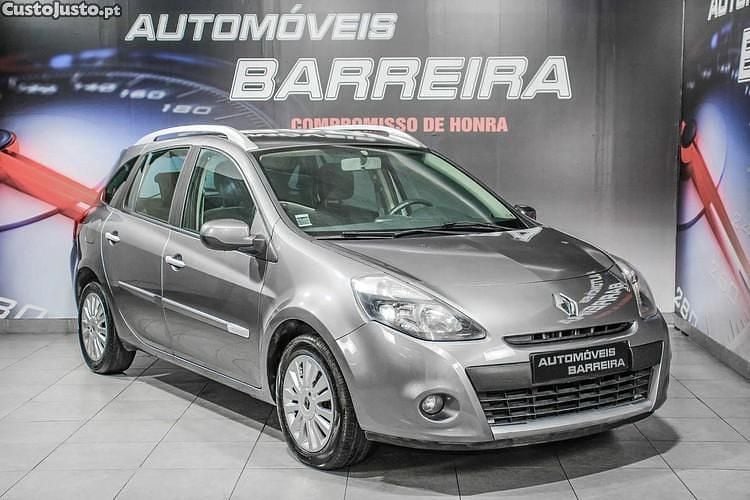Usado Renault Clio GrandTour Dynamique 89 HP (65 kW) 2011 Cinza Carrinha