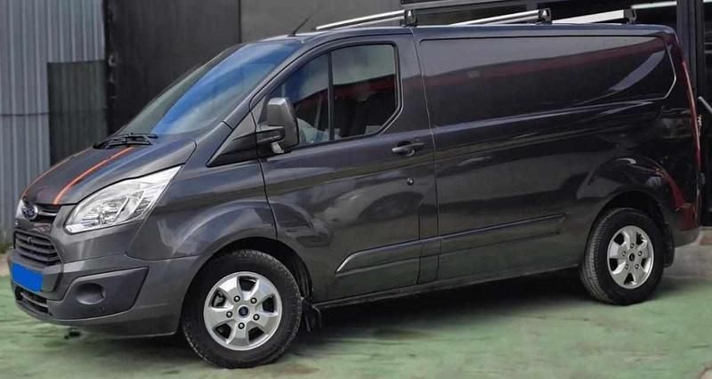 Usado Ford Transit Trend 170 HP (125 kW) 2016 Cinza Sedan
