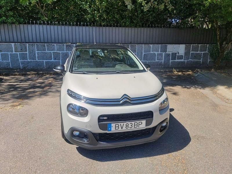 Outra Usado 2017 Citroën C3 Shine Citadino | € 9.290 (Preço justo) - Imagem 1/4