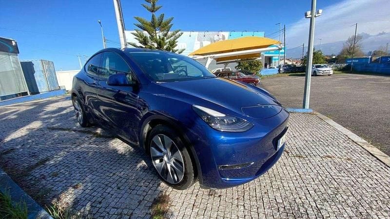 Usado Tesla Model Y 378 kW (514 HP) 2021 Azul SUV