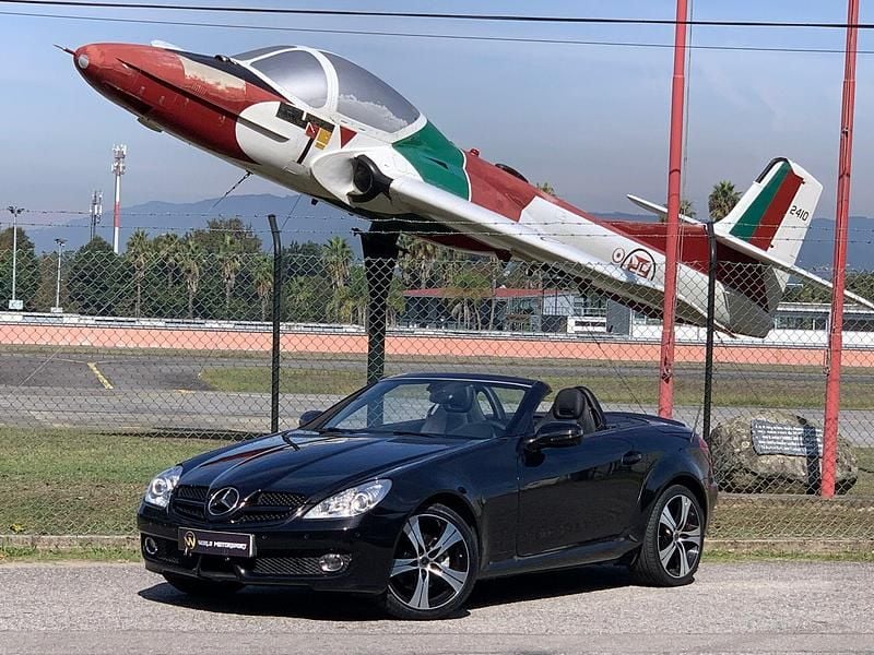 Preto Usado 2008 Mercedes SLK200 AMG Cabrios | € 14.990 - Imagem 1/4