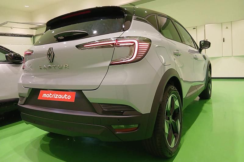 Novo Renault Captur Techno 91 HP (66 kW) 2025 SUV