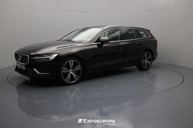 Preto Usado 2021 Volvo V60 Carrinha | € 33.990 (Preço justo) - Imagem 1/4
