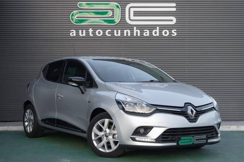 Cinza Usado 2019 Renault Clio IV LIMITED | € 13.750 (Preço justo) - Imagem 1/4