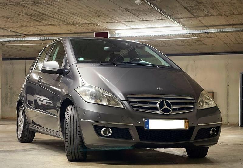 Usado 2009 Mercedes A160 Sedan | € 6.000 (Preço justo) - Imagem 1/4