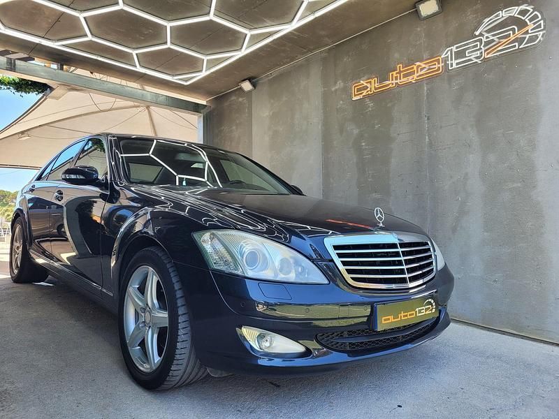Preto Usado 2007 Mercedes S320 Sedan | € 14.990 - Imagem 1/4