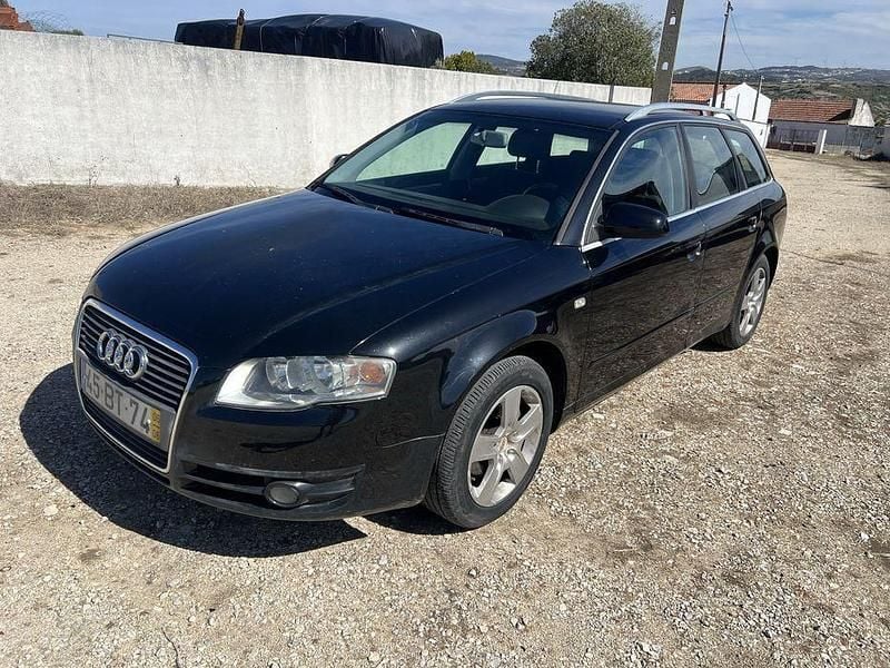 Usado 2006 Audi A4 Sedan | € 5.800 (Super Preço) - Imagem 1/4
