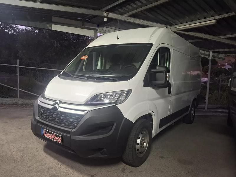 Branco Usado 2018 Citroën Jumper Monovolume | € 17.900 (Preço justo) - Imagem 1/4