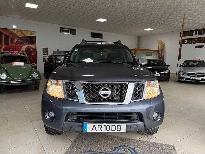 Usado Nissan Navara 190 HP (139 kW) 2013 Cinza Pickup