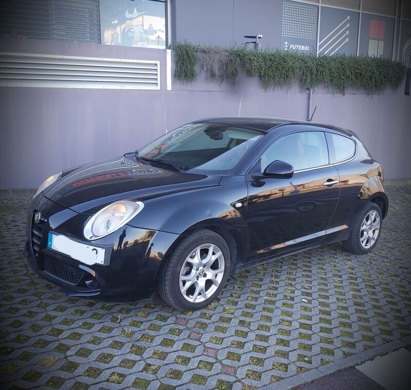 Usado 2011 Alfa Romeo MiTo Citadino | € 5.500 (Bom preço) - Imagem 1/4