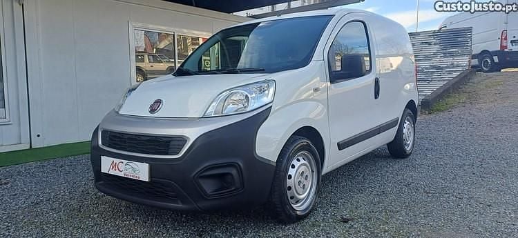 Usado Fiat Fiorino 80 HP (58 kW) 2019 Branco Monovolume