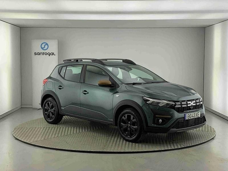 Usado Dacia Sandero Extreme 101 HP (74 kW) 2024 Verde