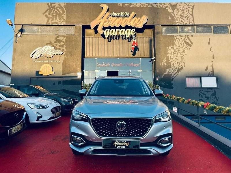 Cinzento Usado 2022 MG HS SUV | € 24.990 (Preço elevado) - Imagem 1/4