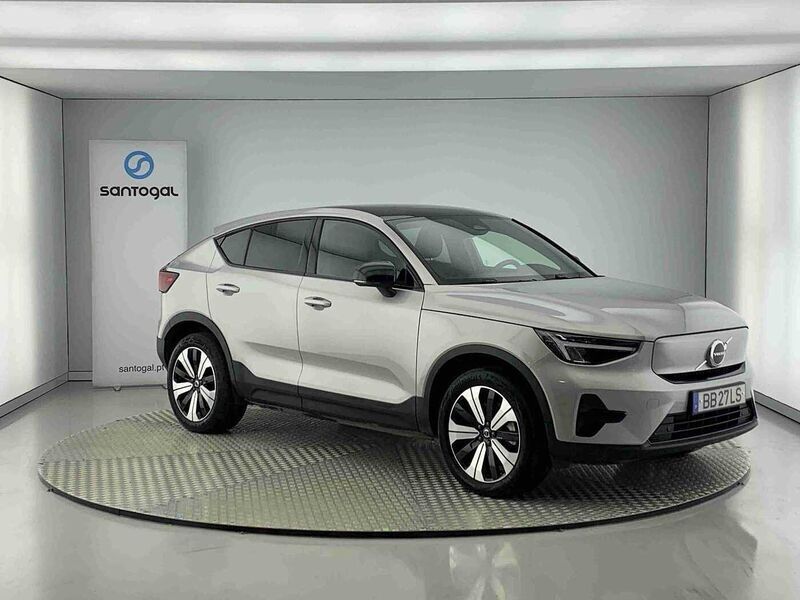 Prateado Usado 2023 Volvo EC40 SUV | € 45.990 (Preço justo) - Imagem 1/4