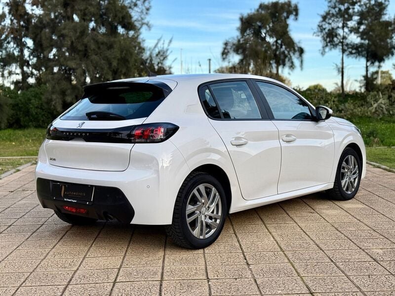 Usado Peugeot 208 Active 101 HP (74 kW) 2020 Branco Citadino