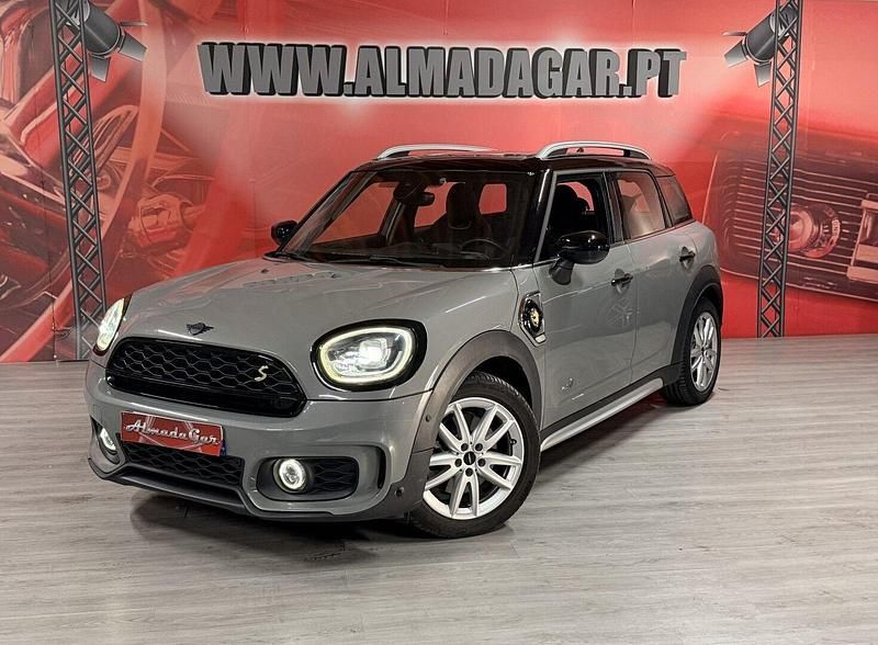 Cinza Usado 2021 Mini John Cooper Works Countryman Premium SUV | € 28.900 - Imagem 1/4