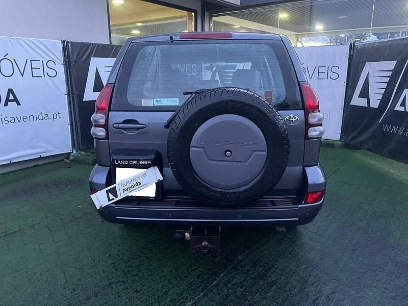 Usado Toyota Land Cruiser 163 HP (119 kW) 2004 Antracite SUV