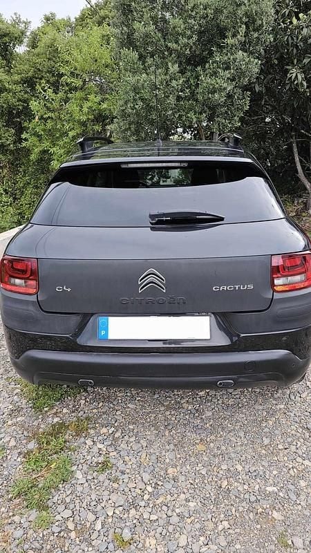 Usado Citroën C4 Cactus PureTech 82 HP (60 kW) 2015 Preto Citadino