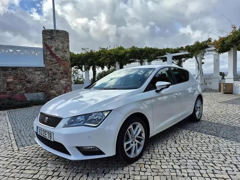 Usado Seat Leon Ecomotive 150 HP (110 kW) 2014 Branco Citadino