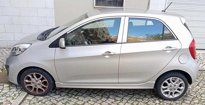 Usado 2011 Kia Picanto Citadino | € 6.500 - Imagem 1/4