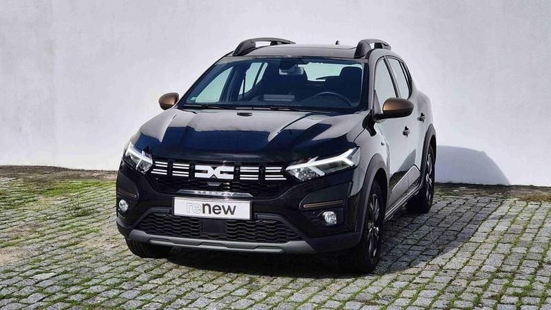 Usado Dacia Sandero Extreme 101 HP (74 kW) 2024 Preto SUV