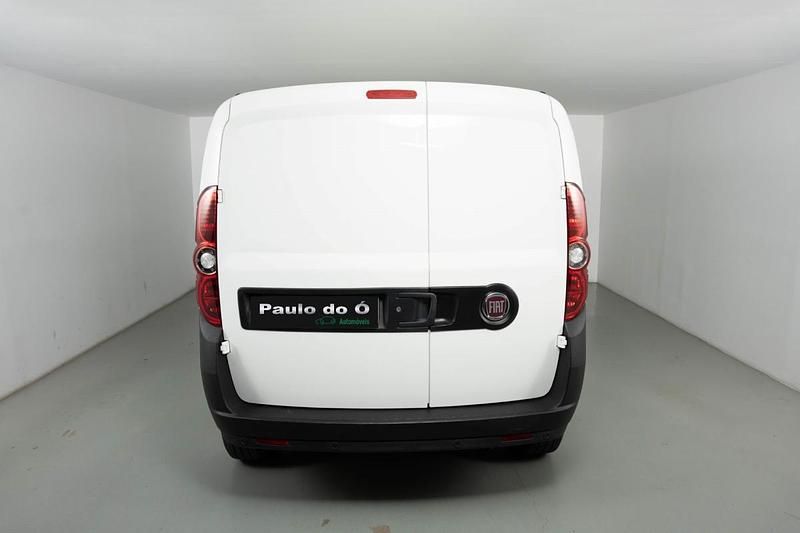 Usado Fiat Doblò 95 HP (69 kW) 2020 Branco Monovolume