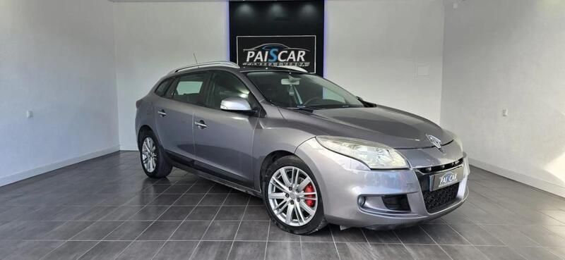 Cinzento Usado 2010 Renault Mégane III Carrinha | € 5.990 (Preço elevado) - Imagem 1/4