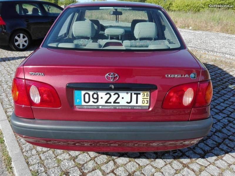 Toyota corolla 98 года