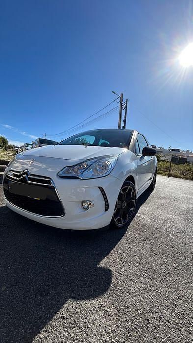 Usado 2013 Citroën DS3 Sedan | € 10.500 - Imagem 1/4