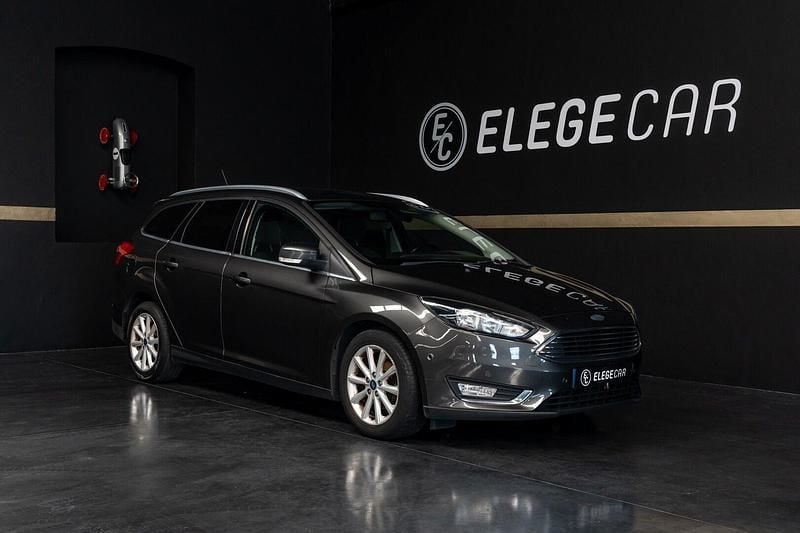 Cinza Usado 2017 Ford Focus Titanium | € 9.950 (Super Preço) - Imagem 1/4
