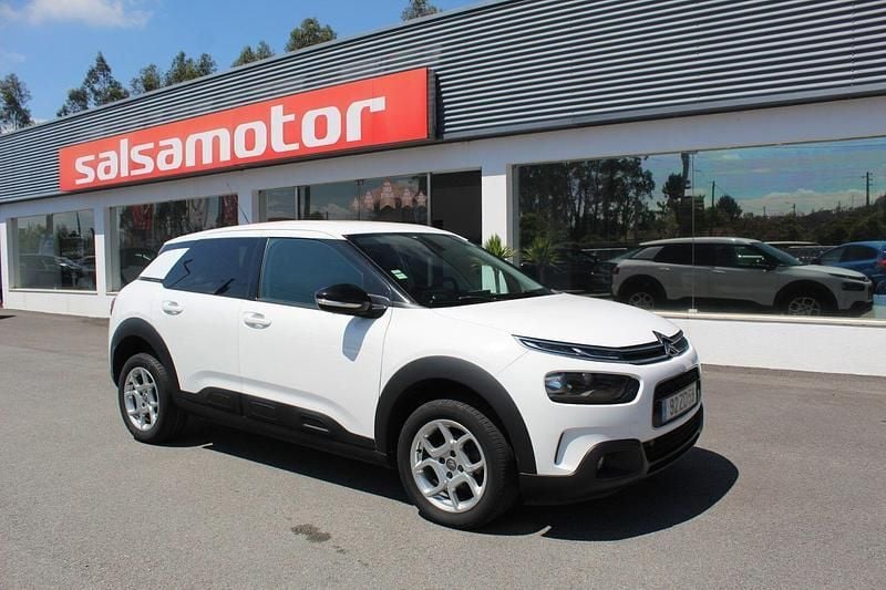 Branco Usado 2019 Citroën C4 Feel | € 16.750 (Preço elevado) - Imagem 1/4