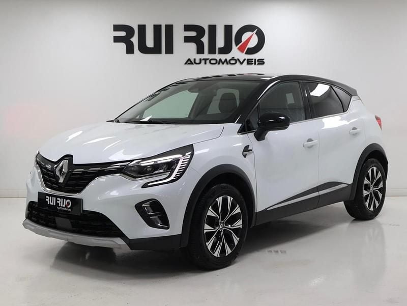 Branco Usado 2023 Renault Captur Techno SUV | € 18.500 (Preço justo) - Imagem 1/4