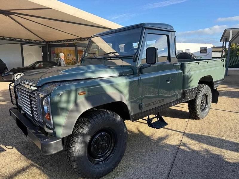 Usado Land Rover Defender 122 HP (89 kW) 2011 Verde SUV