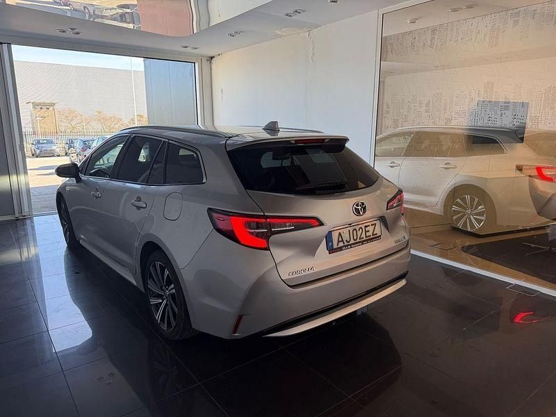 Usado Toyota Corolla 116 HP (85 kW) 2021 Outra