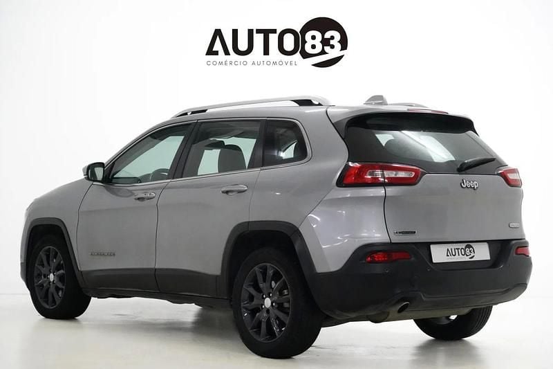 Usado Jeep Cherokee Limited 140 HP (102 kW) 2014 Cinza SUV