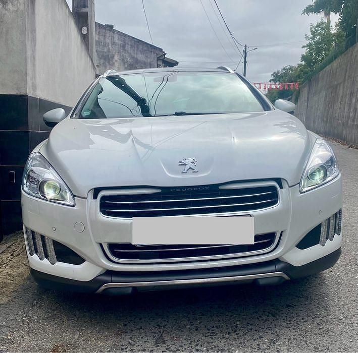 Usado 2013 Peugeot 508 RXH Sedan | € 9.500 (Preço justo) - Imagem 1/4