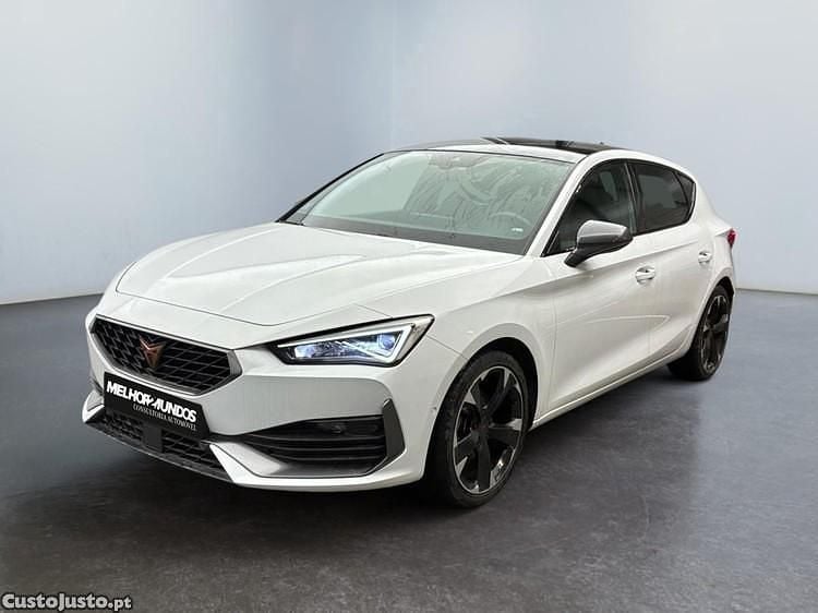 Usado Cupra Leon 150 HP (110 kW) 2023 Branco Citadino