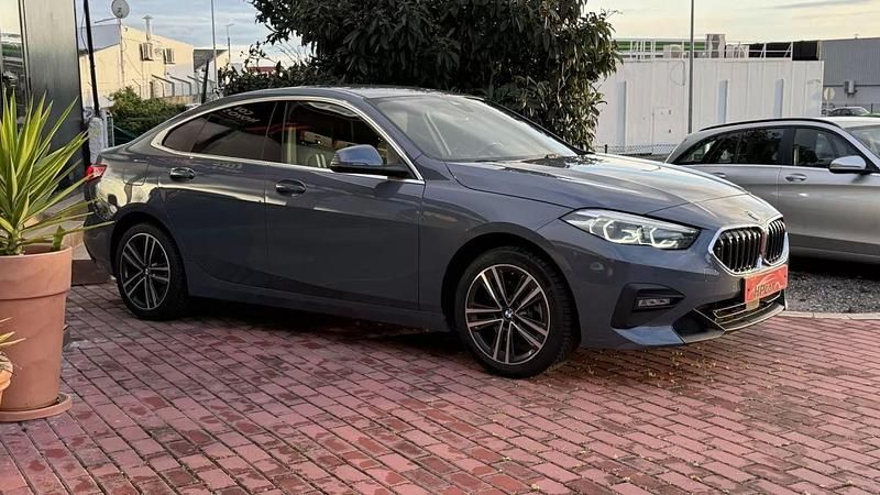 Usado BMW 216 Sport Line 116 HP (85 kW) 2022 Cinzento platina Coupé