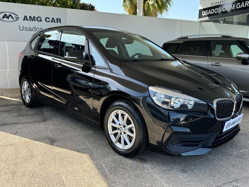 Preto Usado 2021 BMW 216 Active Tourer Advantage Monovolume | € 17.500 (Preço justo) - Imagem 1/4