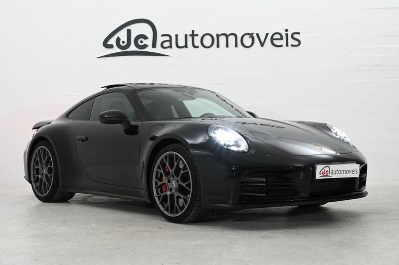 Preto Usado 2025 Porsche 992 | € 215.000 - Imagem 1/4